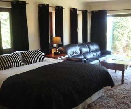 Foxwood Guest House Robin Hood 外观 照片
